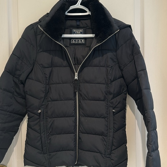 Abercrombie jacket - Picture 2 of 8